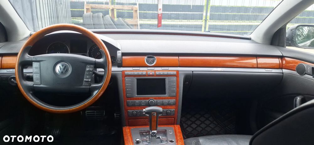 Volkswagen Phaeton 3.0 V6 TDI 4Mot (5 os.) - 13