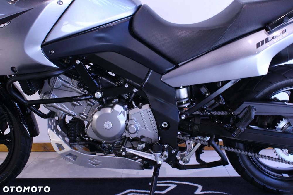 Suzuki DL - 29