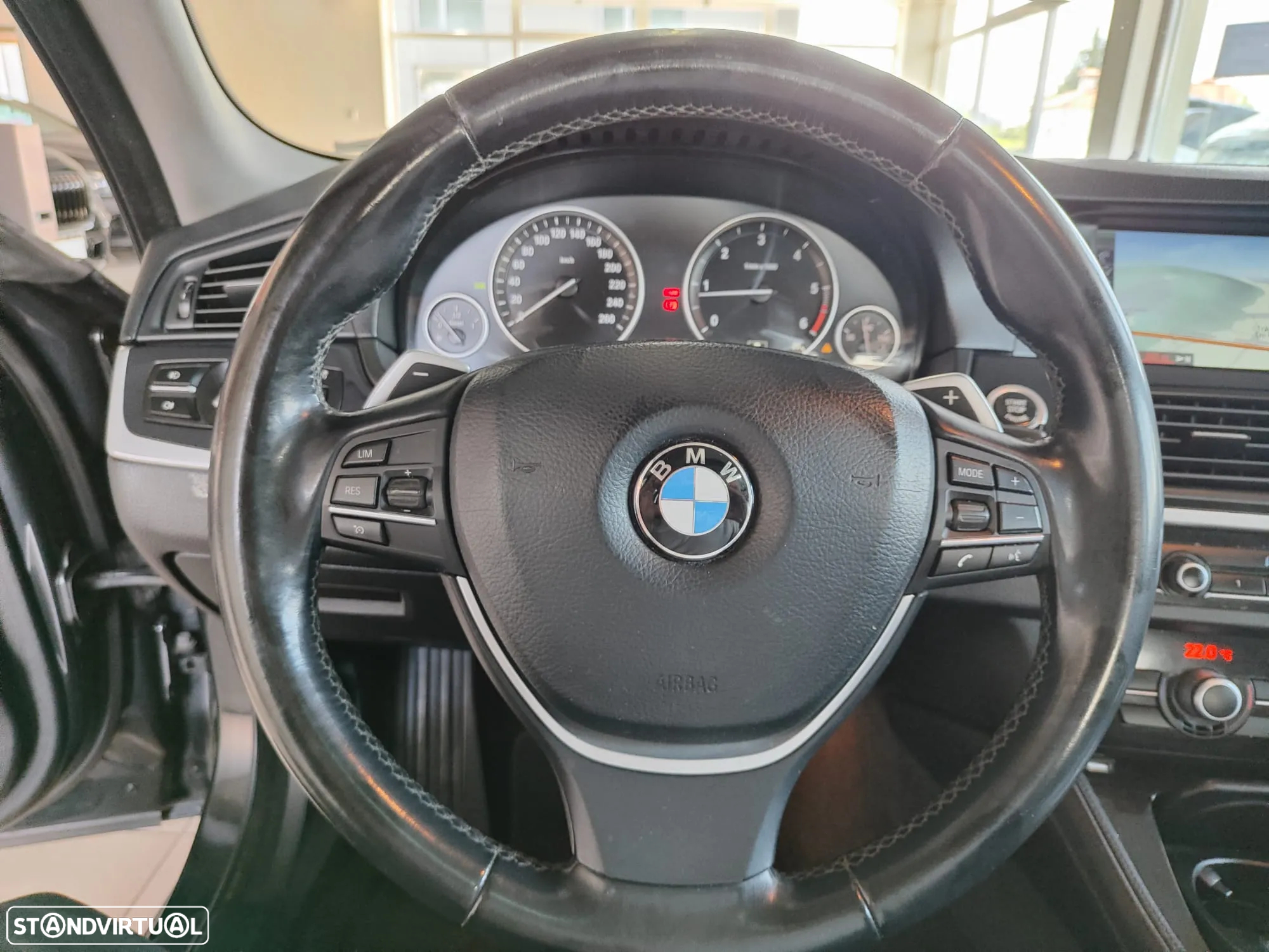 BMW 520 d Auto - 28
