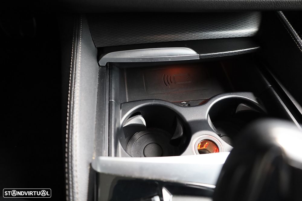 BMW 520 d Pack Desportivo M Auto - 21