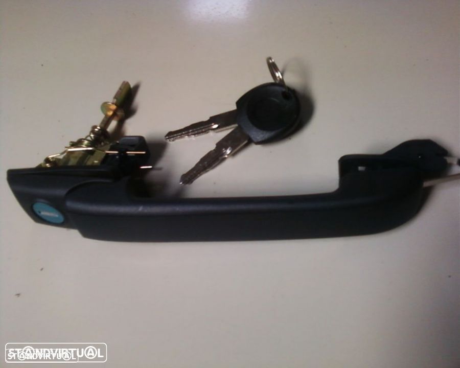 puxador porta frente vw golf III 3 NOVO - 1