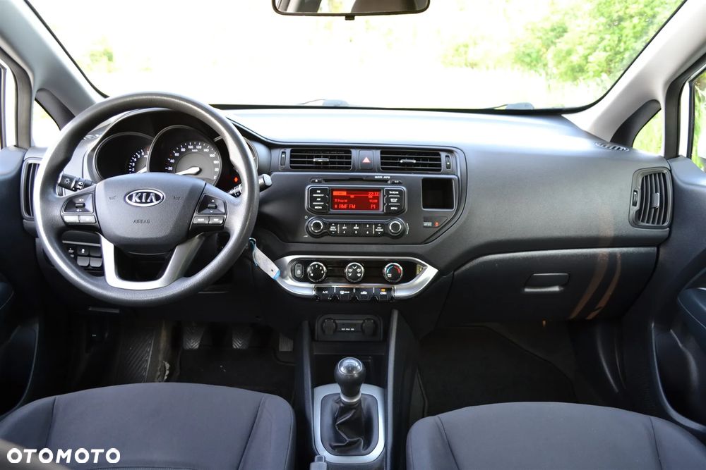 Kia Rio 1.2 Business Line - 15