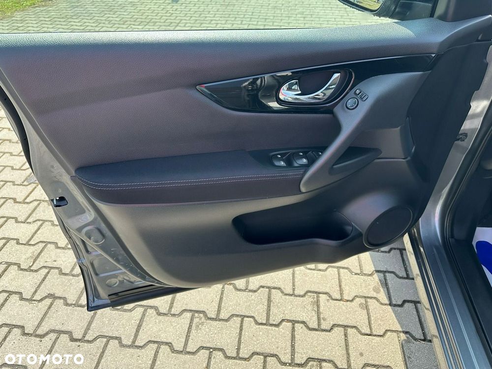 Nissan Qashqai - 11