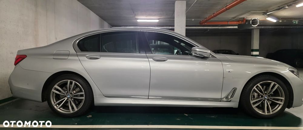 BMW Seria 7 740d xDrive - 5