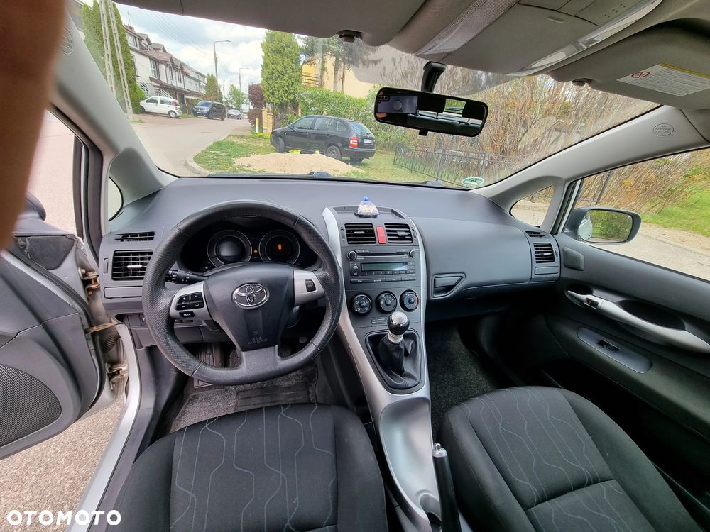Toyota Auris 1.33 VVT-i Active - 6