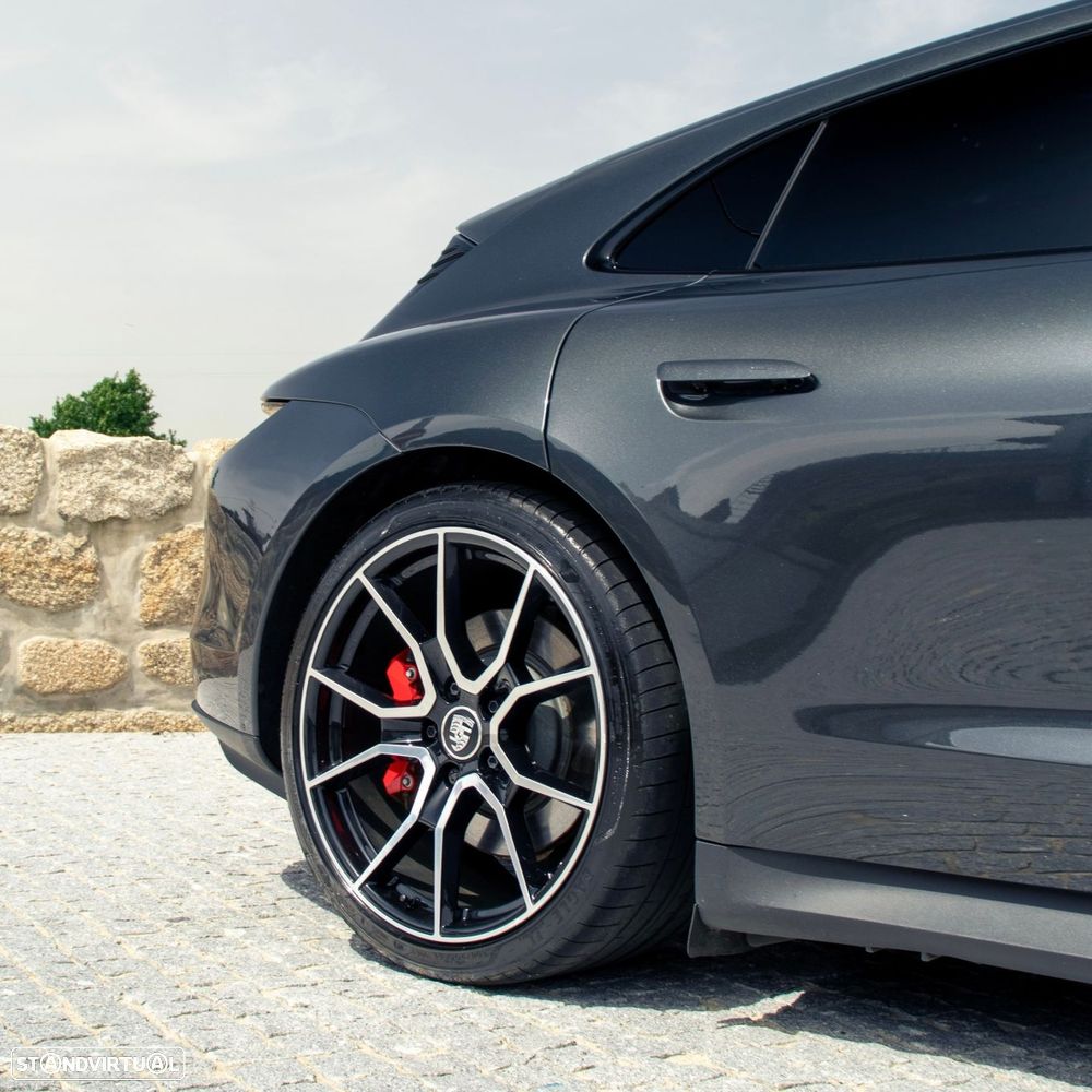 Porsche Taycan Sport Turismo 4S Black Edition - 8