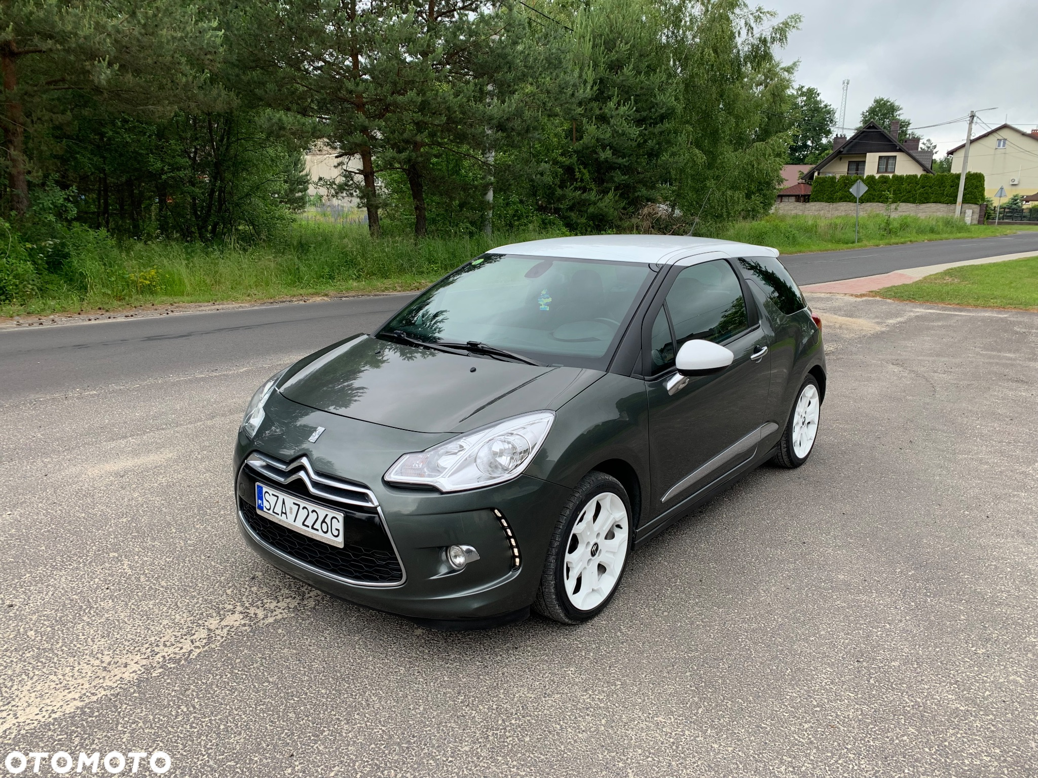 Citroën DS3 e-HDi 110 FAP SportChic - 23