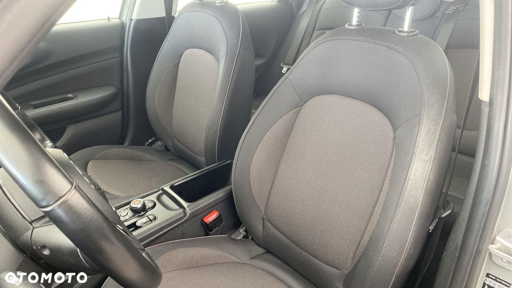 MINI Clubman One - 11