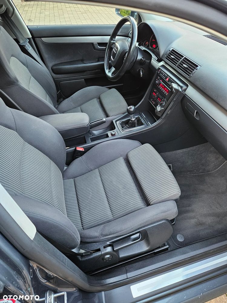 Audi A4 Limousine 1.8 T - 12