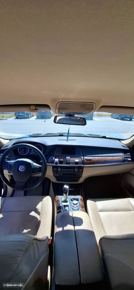 BMW X5 3.0 sd - 7