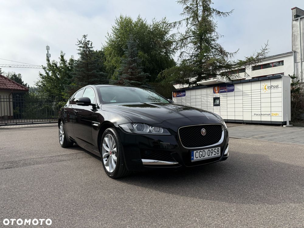 Jaguar XF 2.0 T Prestige - 5