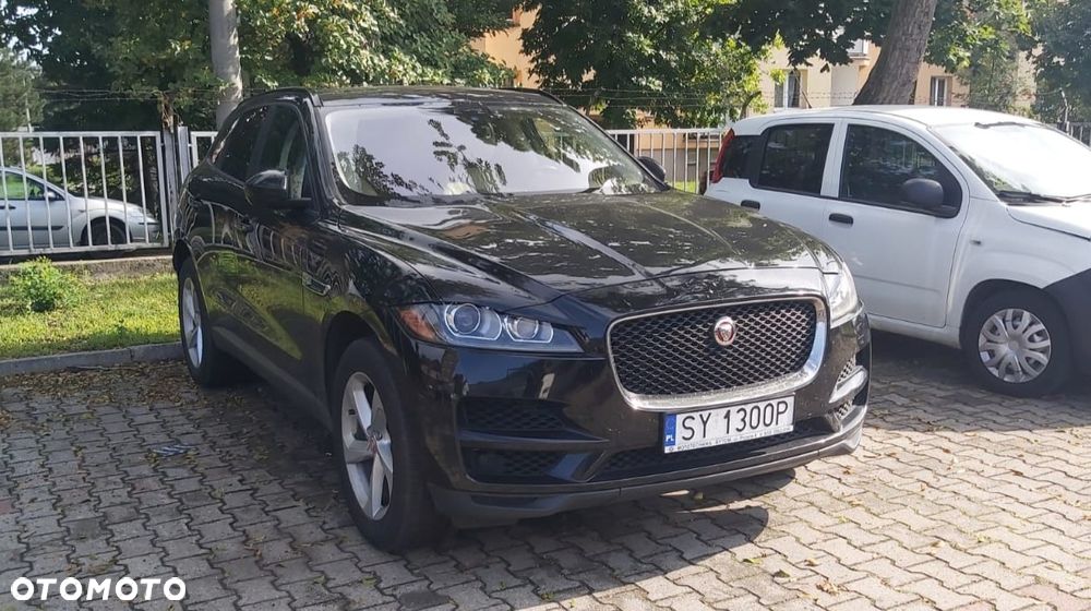 Jaguar F-Pace - 1
