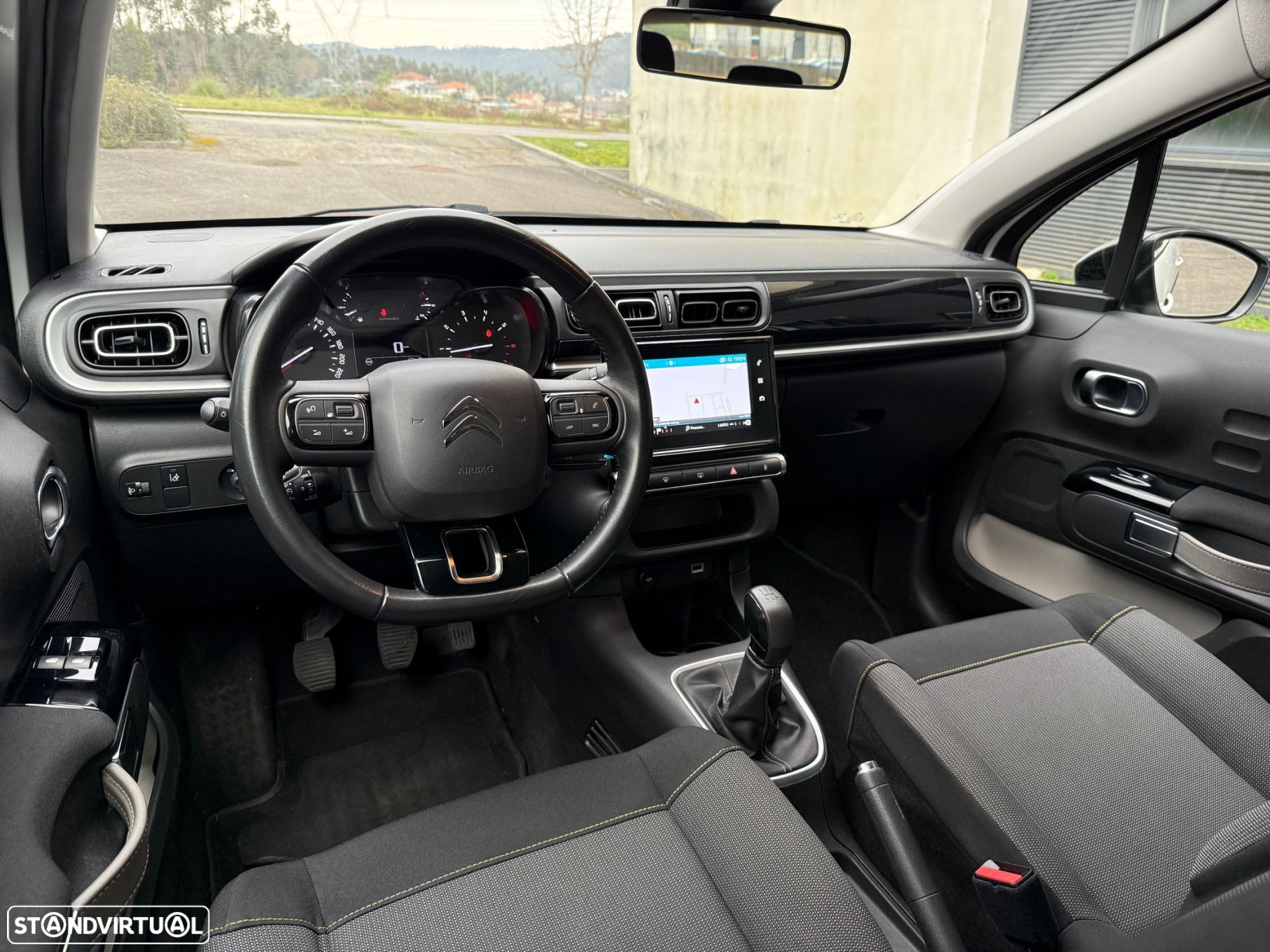 Citroën C3 Pure Tech S&S Shine - 10