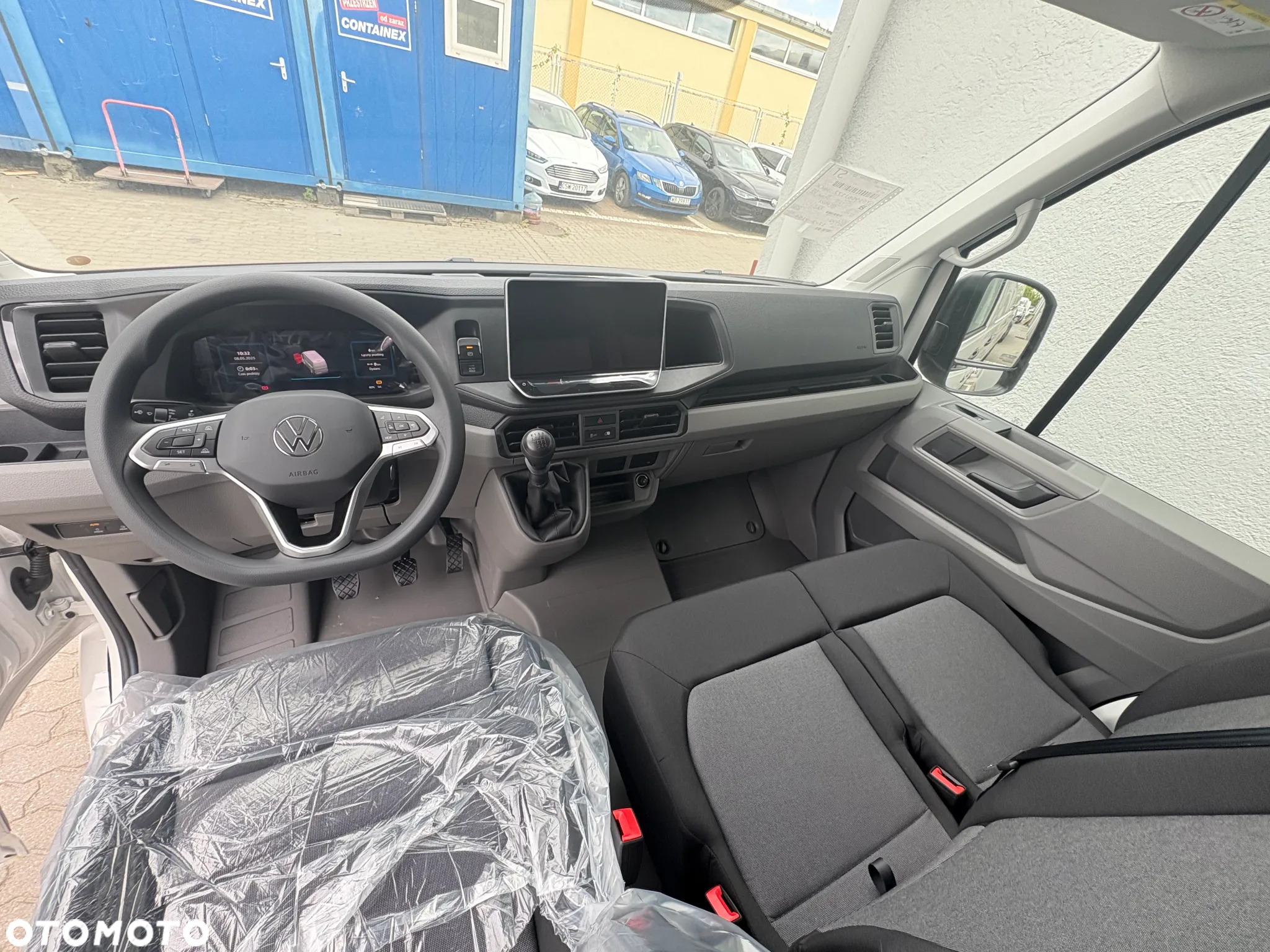 Volkswagen Crafter Furgon Z hakiem - 15