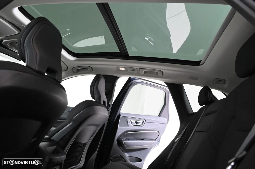 Volvo XC 60 2.0 T6 PHEV Inscription Expression AWD - 30