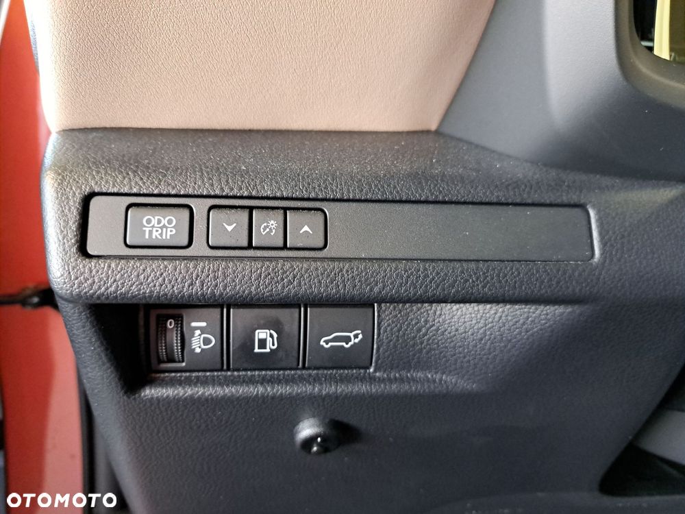 Lexus LBX 1.5 Hybrid Elegant - 25
