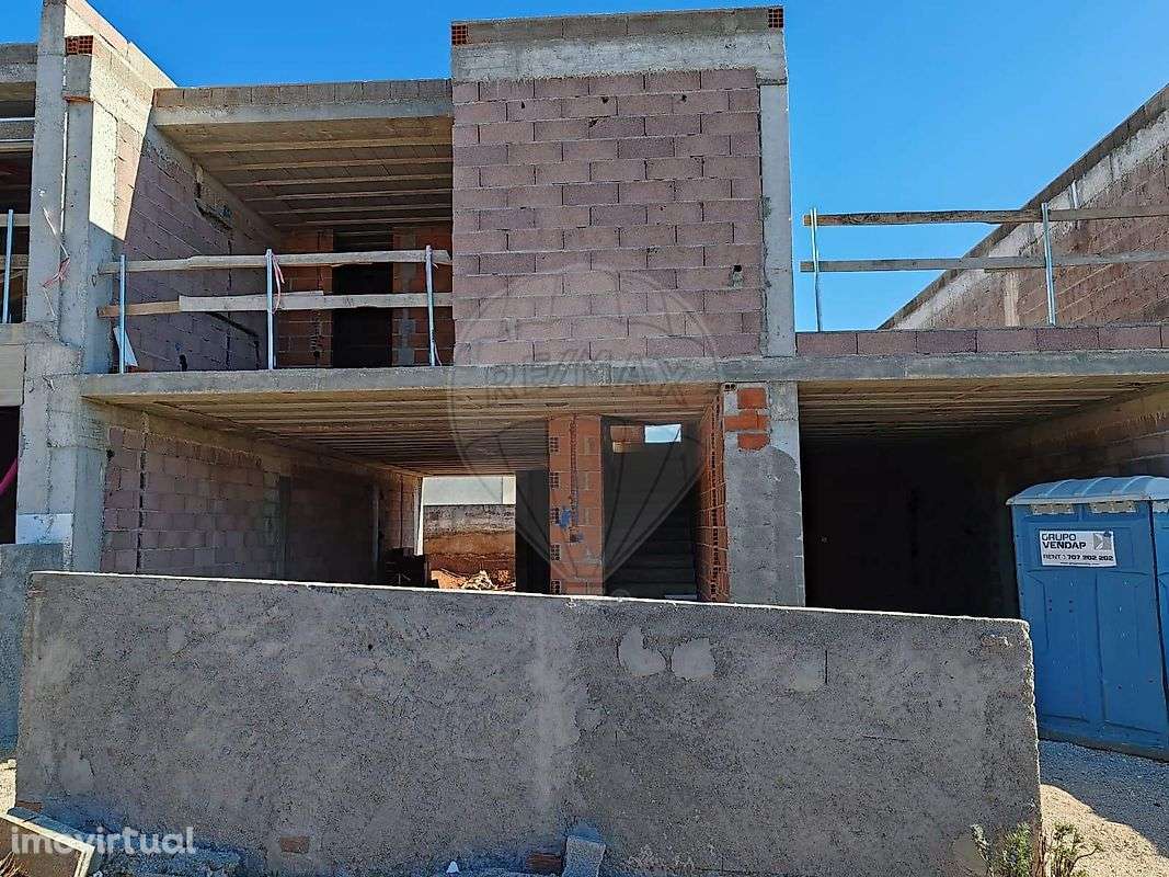 Moradia T4 para venda - Grande imagem: 3/34