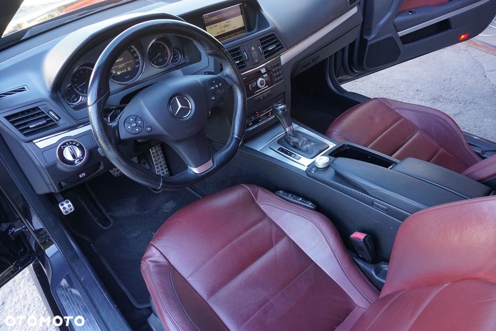 Mercedes-Benz Klasa E - 19