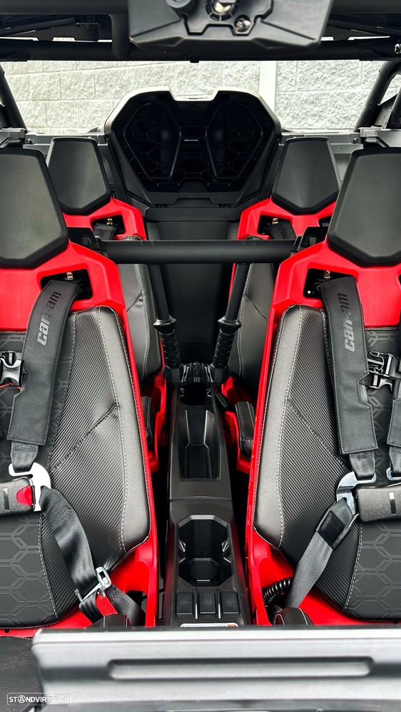 Can-Am Maverick R MAX X RS 999T DCT SAS - 3