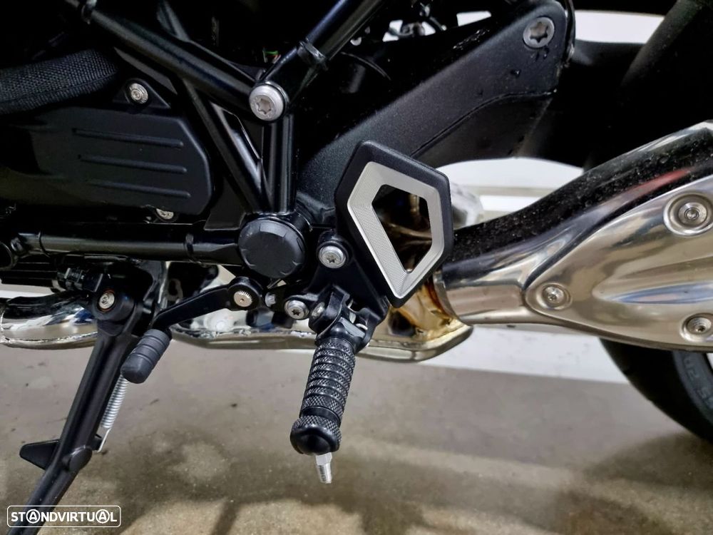 BMW R 12 nineT 12 S - 20