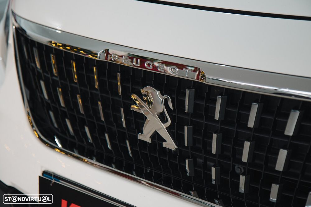 Peugeot 2008 1.6 BlueHDi Allure - 3