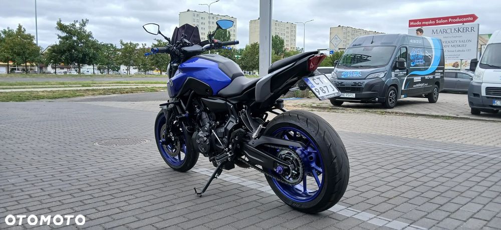 Yamaha MT - 6