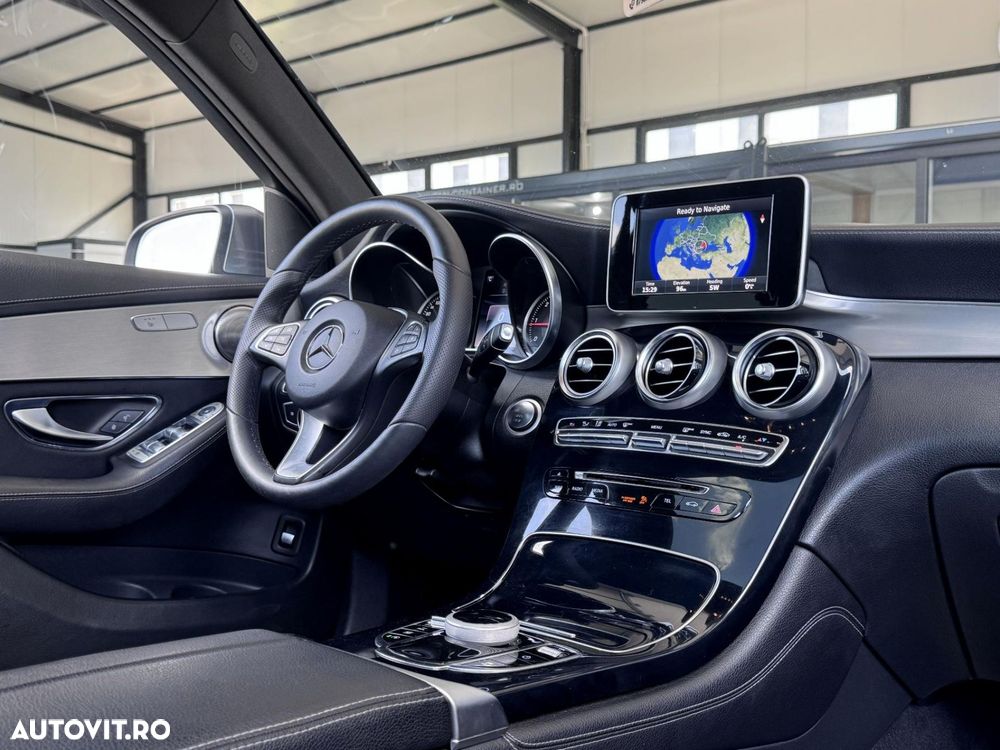 Mercedes-Benz GLC - 12