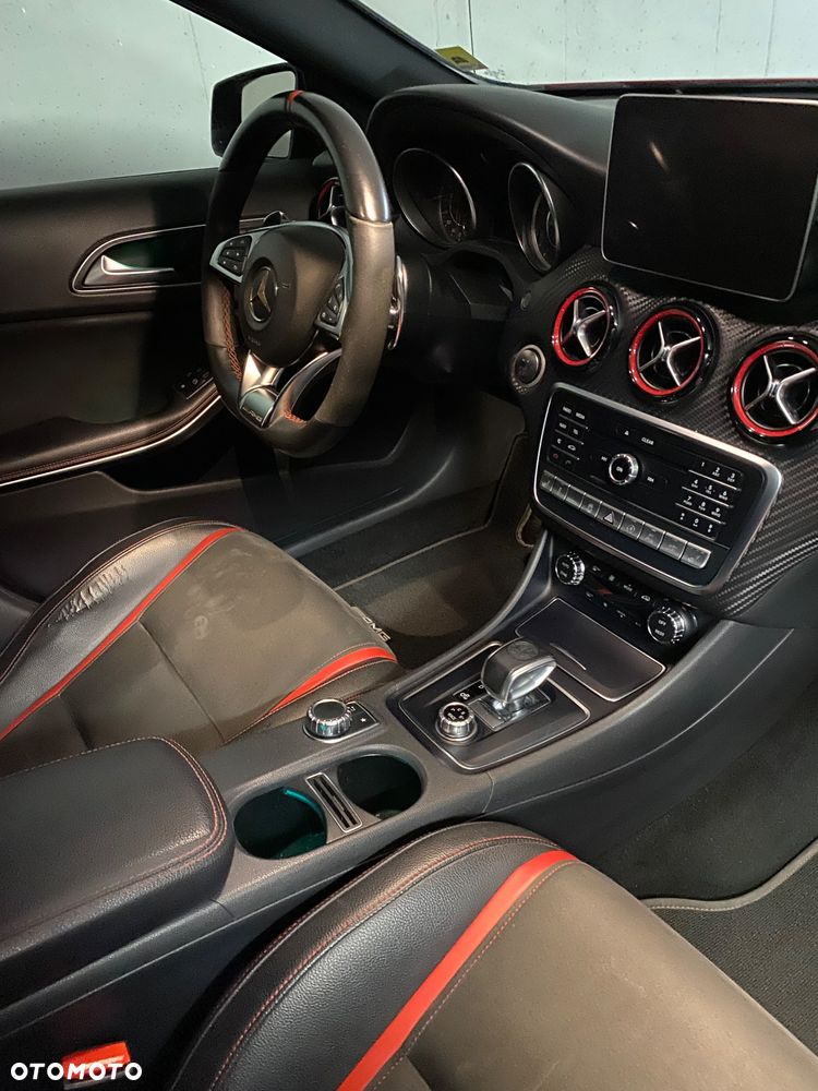 Mercedes-Benz Klasa A AMG 45 4-Matic - 11