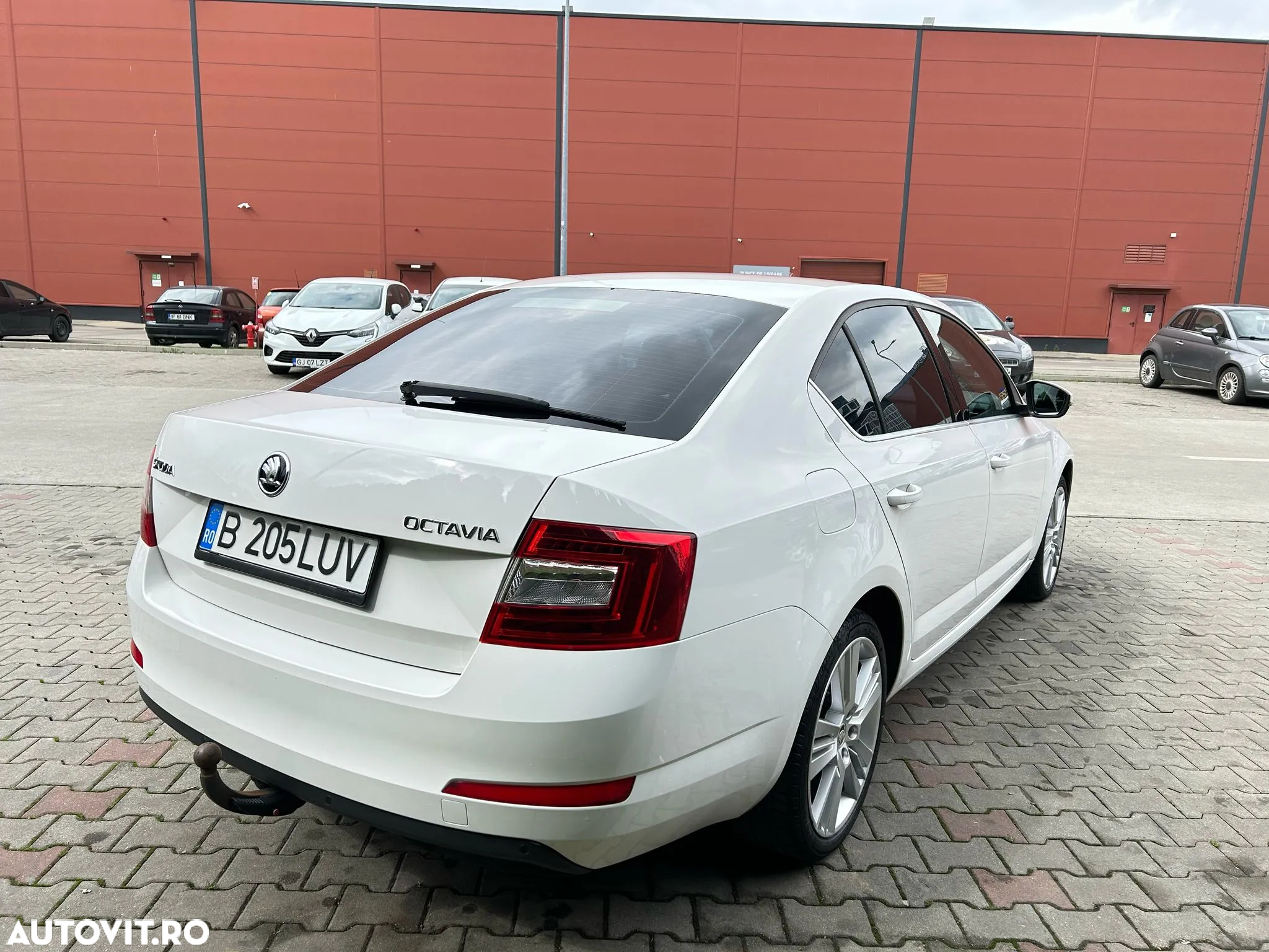 Skoda Octavia 2.0 TDI DSG Style - 7