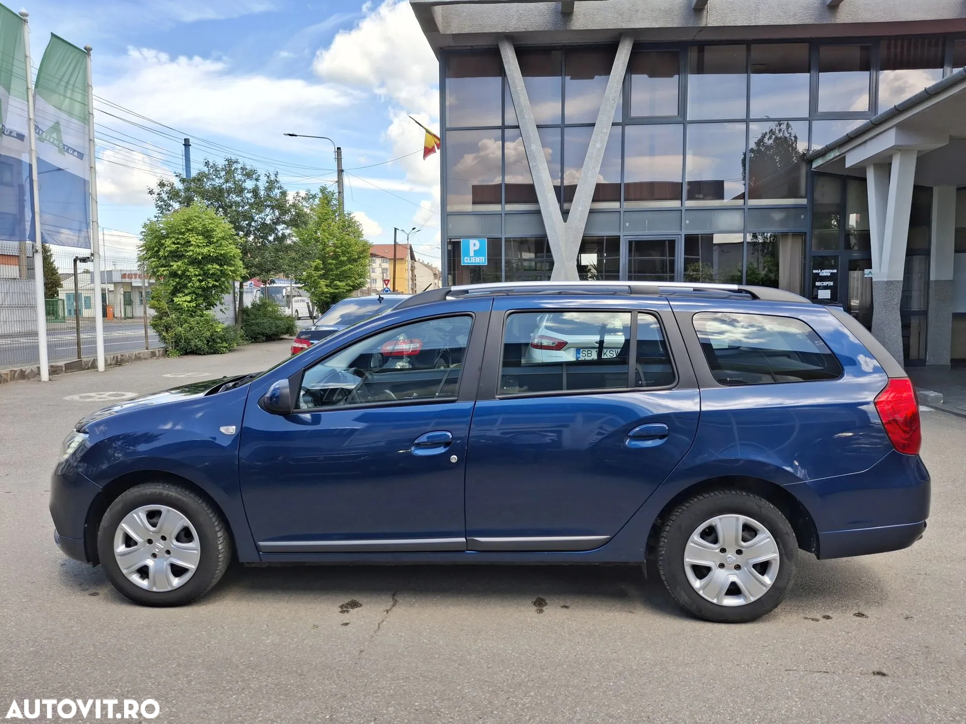 Dacia Logan MCV SCe 75 Ambiance - 16
