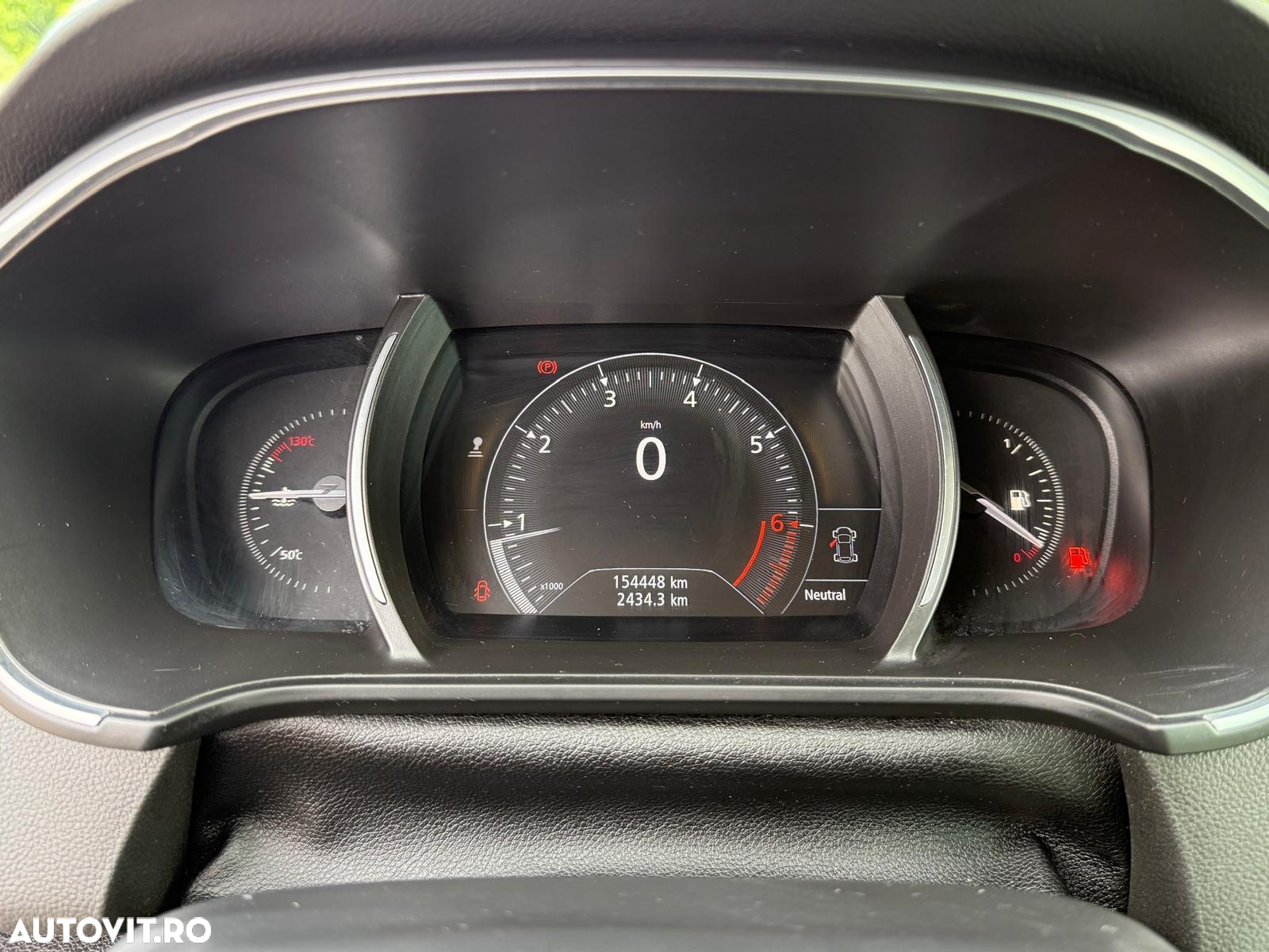 Renault Megane Grandtour ENERGY TCe 130 BOSE EDITION - 15