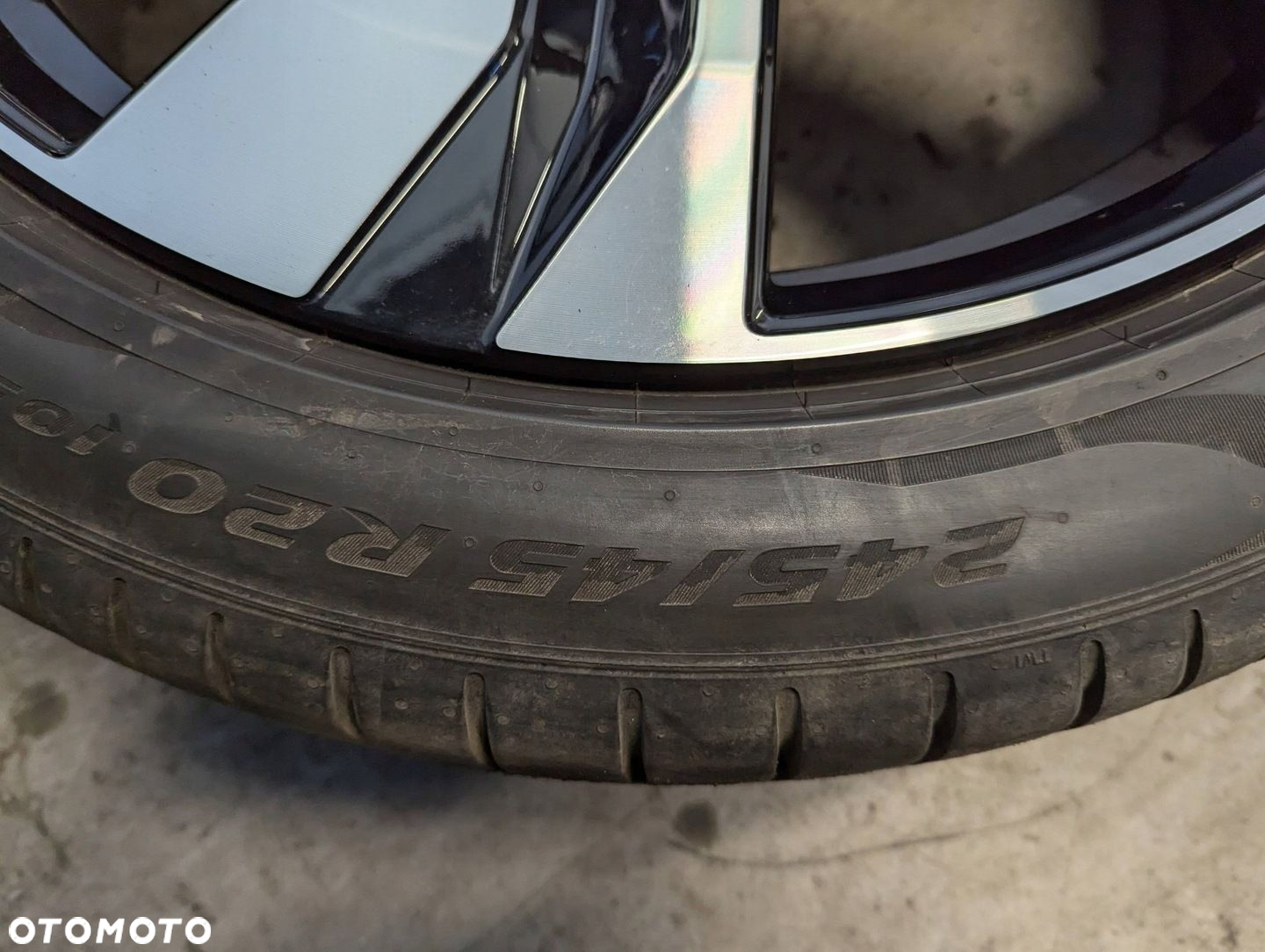 Volvo XC40 2017-2025 Koła felgi aluminiowe 20 cali 245/45/20 5x108 - 16