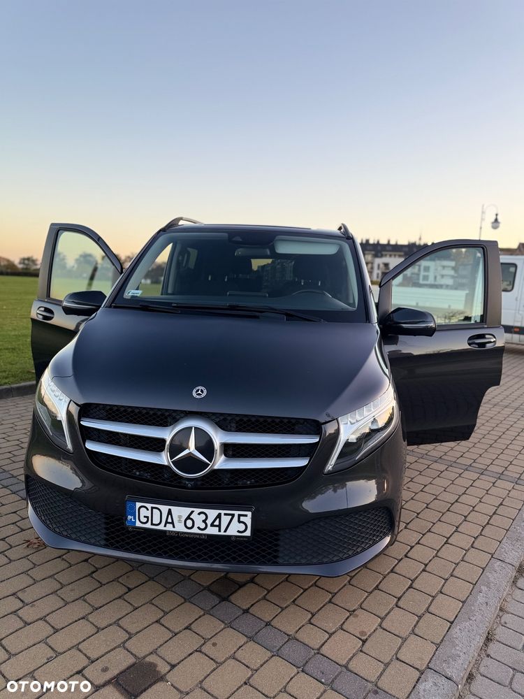 Mercedes-Benz V-Class