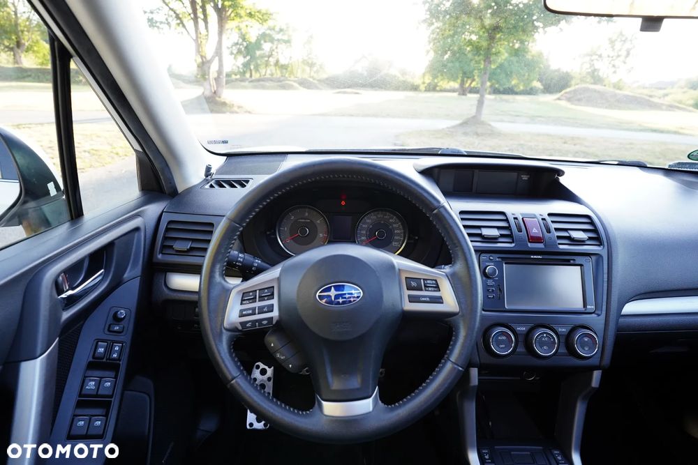 Subaru Forester 2.0D Sport - 11