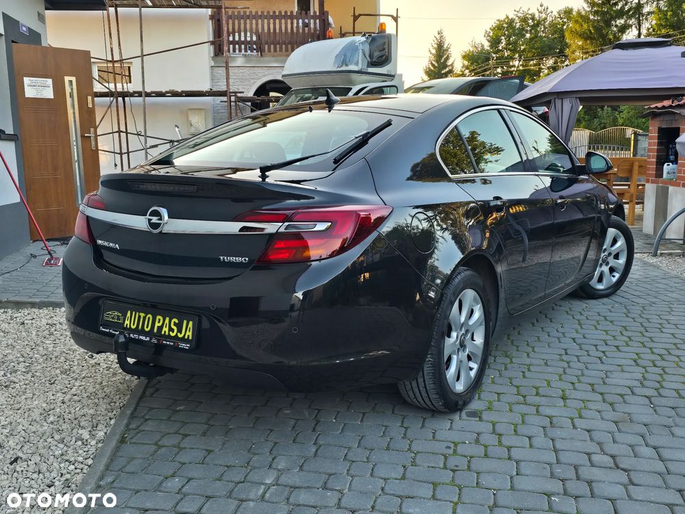 Opel Insignia 1.6 T Cosmo S&S - 11