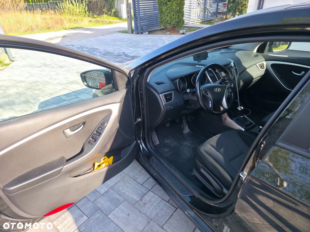 Hyundai i30 1.6 Comfort - 6