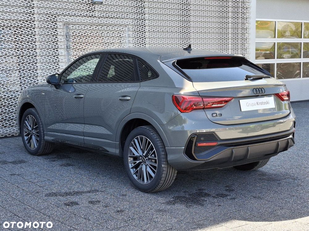 Audi Q3 Sportback - 3