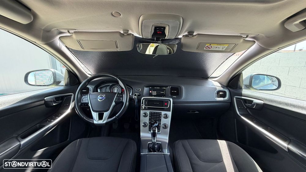 Volvo S60 D4 Momentum - 19