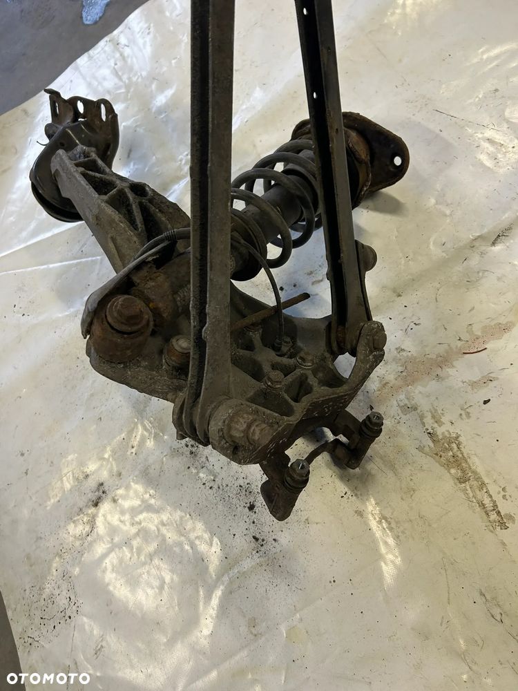 Saab 95 9-5 NG 2010-2012 Aero wahacz aluminiowy tył tylny piasta zwrotnica prawy - 6