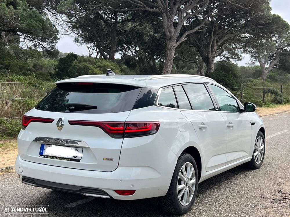 Renault Mégane Sport Tourer 1.6 E-Tech Plug-In Hybrid R.S. Line - 12