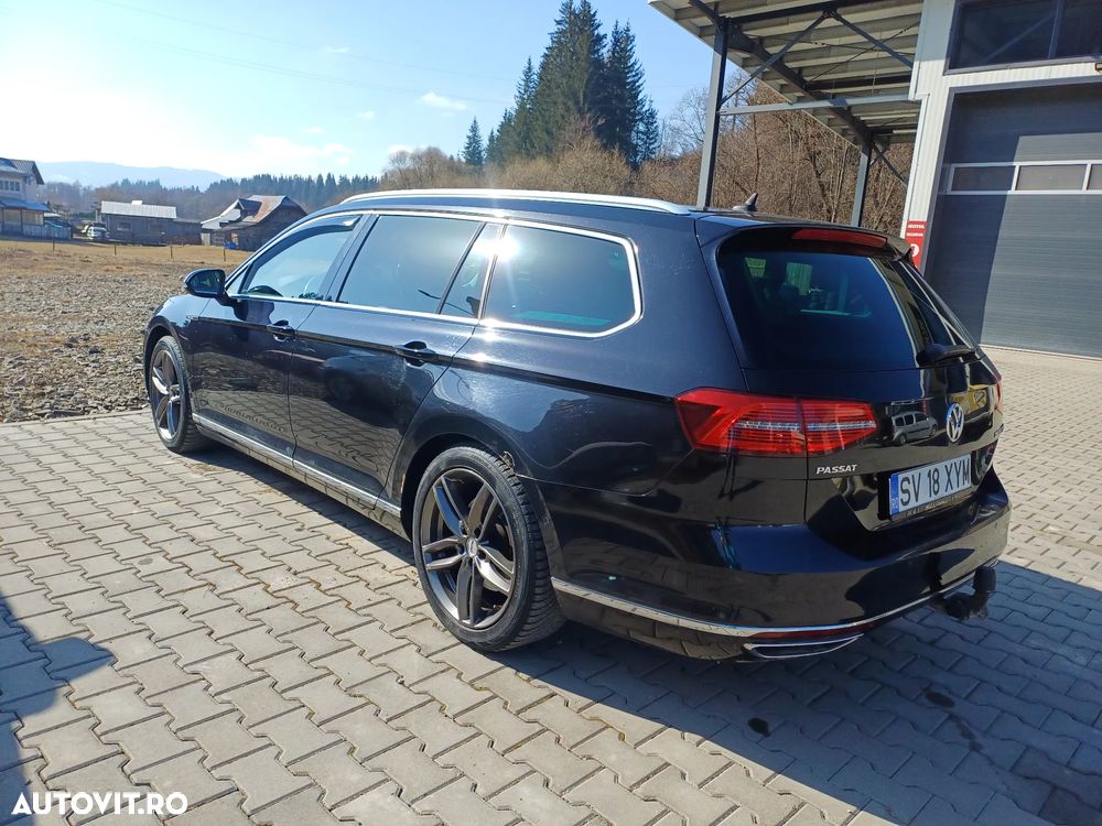 Volkswagen Passat 2.0 TDI SCR 4Motion DSG Elegance - 5