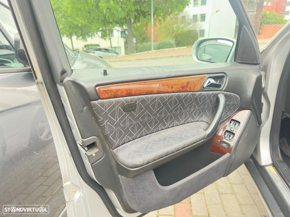 Mercedes-Benz C 220 - 9