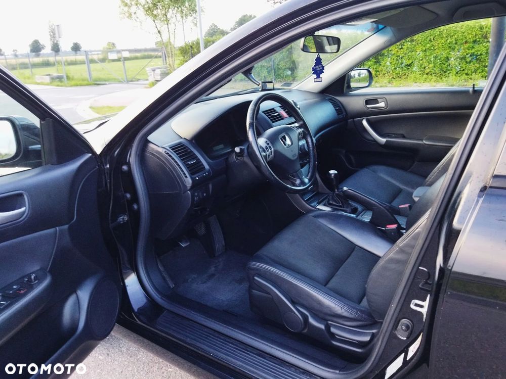 Honda Accord 2.0 i Sport - 8
