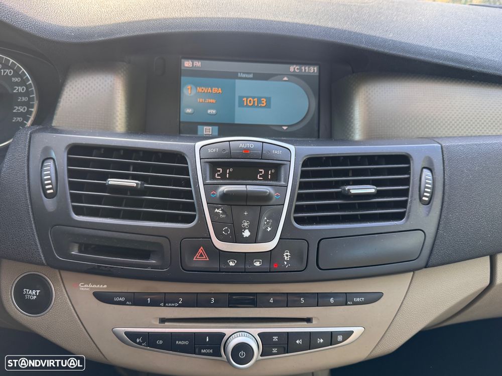 Renault Laguna 2.0 dCi Dynamique - 26