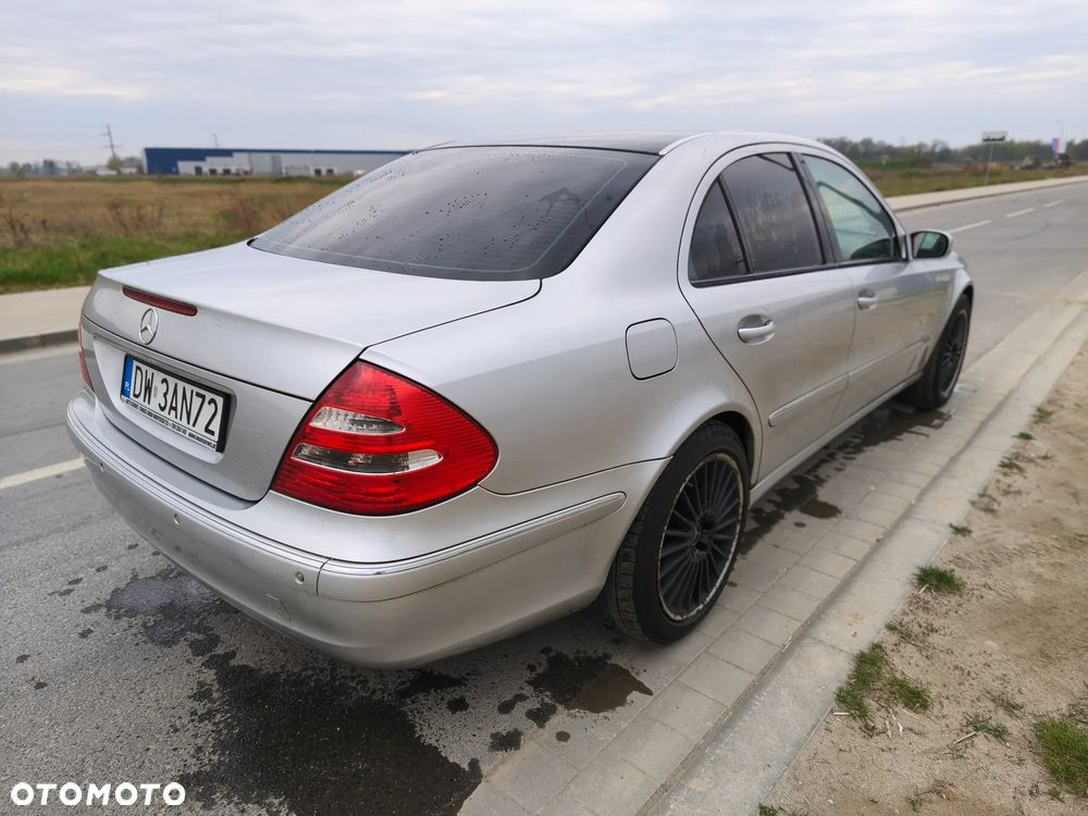 Mercedes-Benz Klasa E 200 Kompressor Automatik Elegance - 4