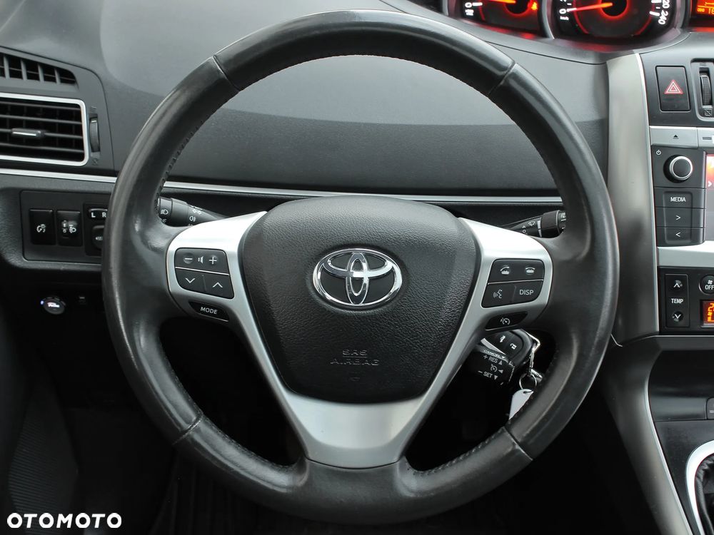Toyota Verso 1.8 Life - 21