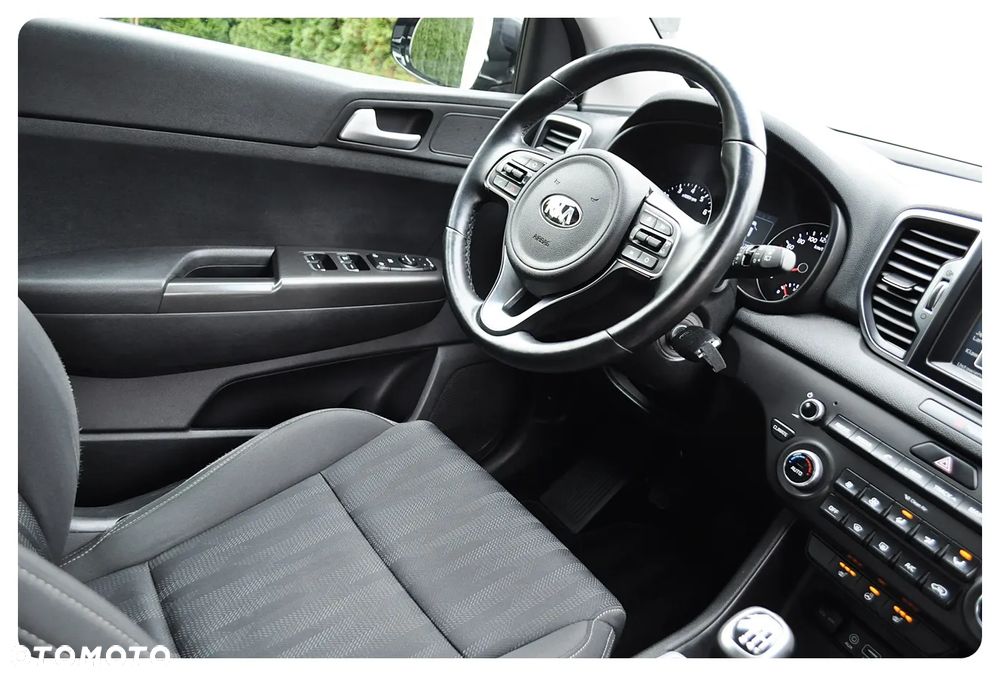 Kia Sportage 1.6 GDI M 2WD - 27