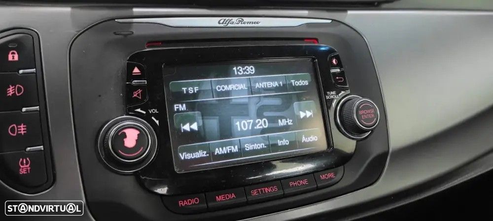 Alfa Romeo Giulietta 1.6 JTDM Exclusive - 35