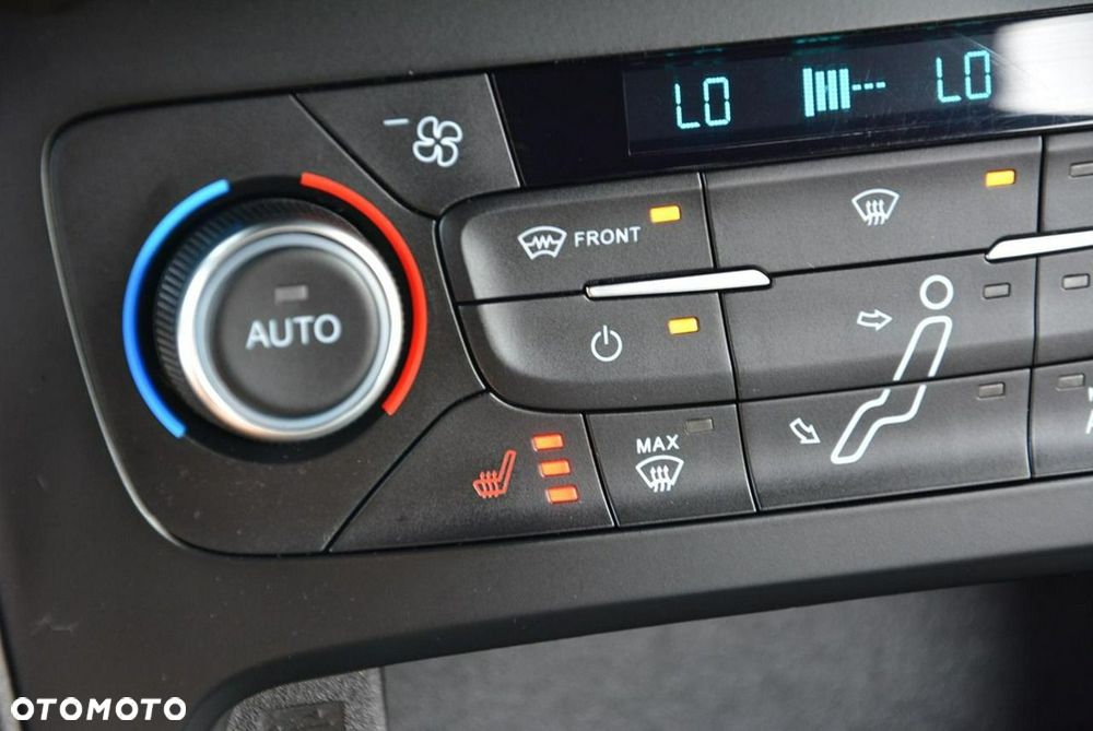 Ford Focus 1.5 EcoBoost STart-Stopp-System ST-LINE - 27
