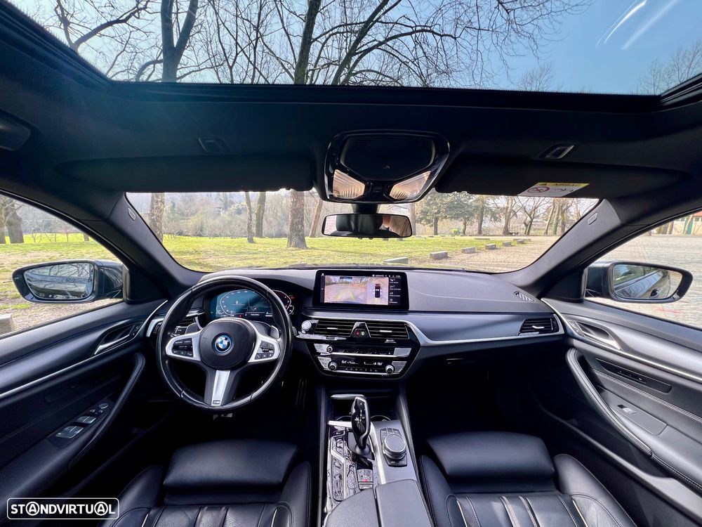 BMW 530 e Pack Desportivo M - 19